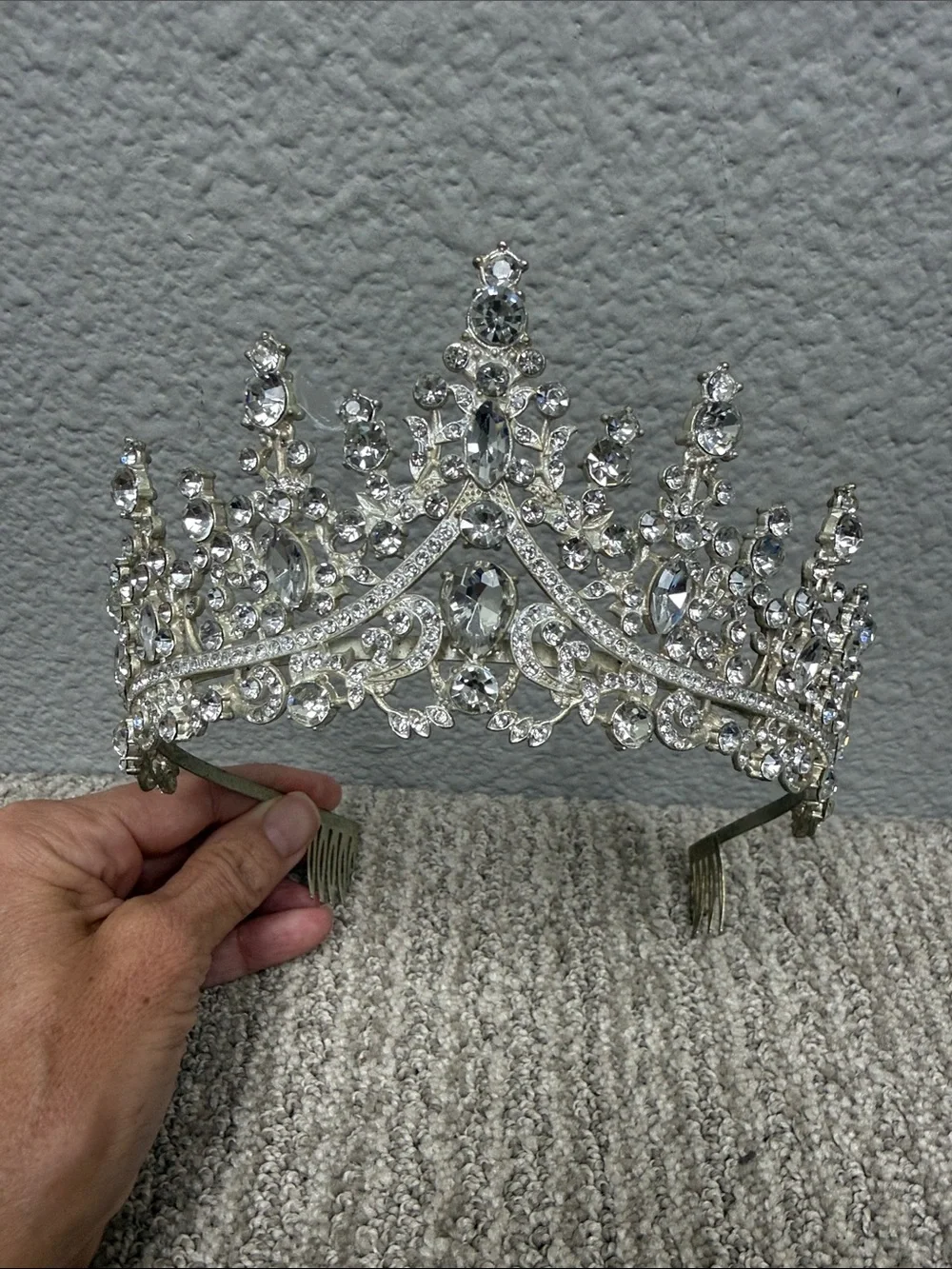 Vintage Elegant Silver Crystal Tiara Crown - Women Accessories